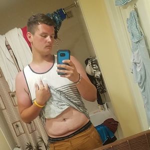 Meet your Posher, Aaron